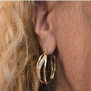 14kt Solid Yellow Gold Twisted Hoops Earrings